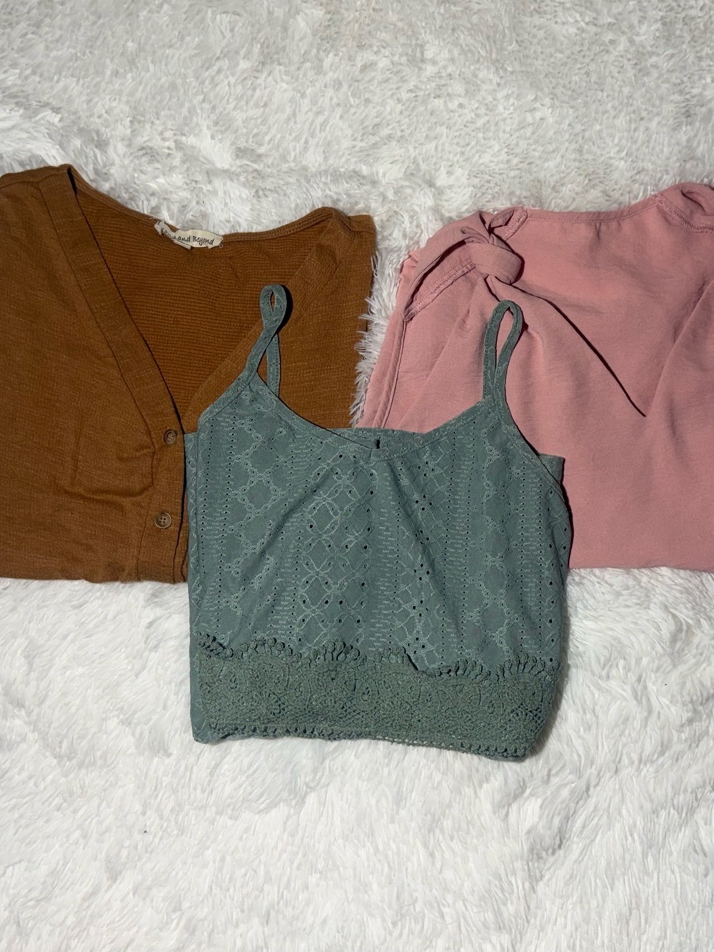Boho Earth Tone Top Bundle XL | SHEIN + Above & Beyond (3 pcs) - Picture 3 of 12